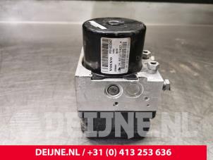 Volvo XC70 ABS pump O12416 photo 2