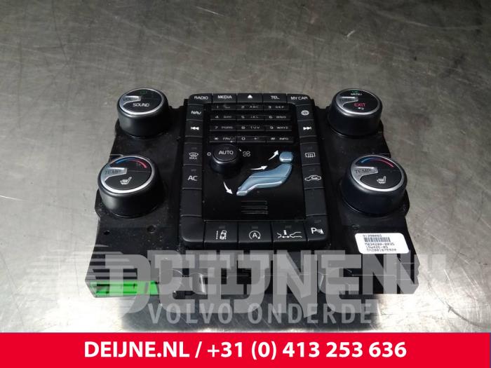 Volvo V70 Kachel Bedieningspaneel O12499