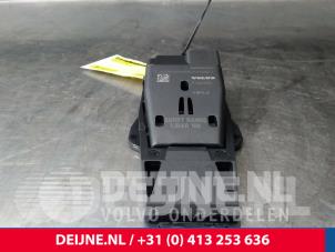 Volvo V70 Bremsassistent Sensor O12504 foto 2