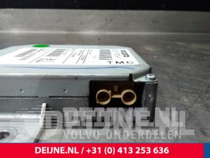 Volvo V50 Antennenverstärker O12626 foto 3