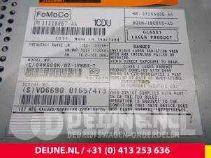 Volvo V70 CD Spieler O12768 foto 3