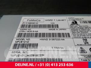 Volvo S60 CD player O12773 photo 3