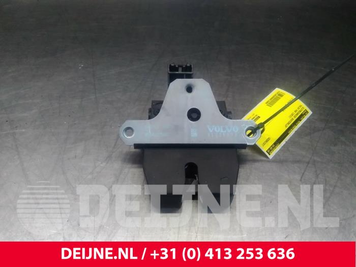 Volvo V40 Slotmechaniek Achterklep O12800