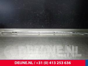 Volvo V60 Dakrail links O12859 foto 2