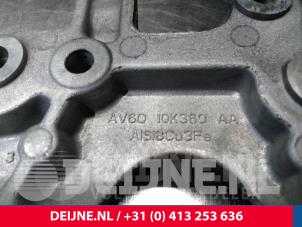 Volvo V40 Air conditioning bracket O12928 photo 3