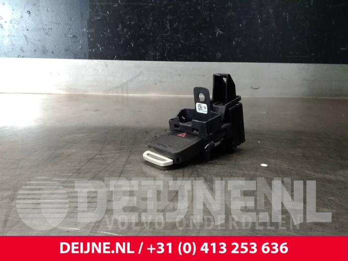 Volvo V40 Kontaktslot+Sleutel O13016