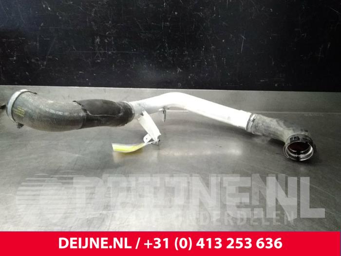 Volvo XC60 Intercooler Buis O13048
