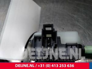 Volvo XC60 Tankklep Vergrendelingsmotor O13055 foto 3