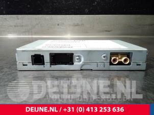 Volvo V40 Antenna Amplifier O13362 photo 3