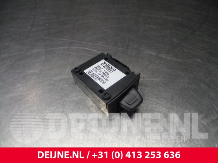Volvo XC90 Telefoon (diversen) O13369