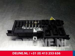 Volvo XC70 Sicherungskasten O13393 foto 2