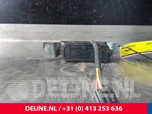 Volvo XC70 Headlight washer motor O13396 photo 2