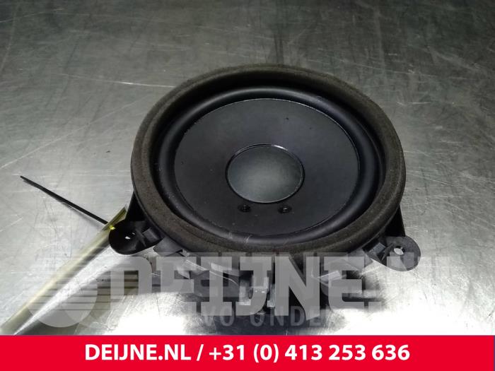 Volvo XC60 Lautsprecher O13637