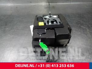 Volvo XC60 Veiligheidsgordel links-achter O13639 foto 2