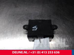 Volvo XC60 Central door locking module O13652 photo 2