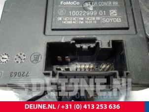 Volvo XC60 Centrale Deurvergrendelings Module O13653 foto 3