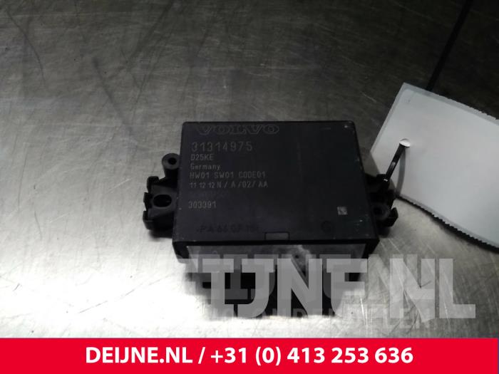 Volvo V40 PDC Module O13803
