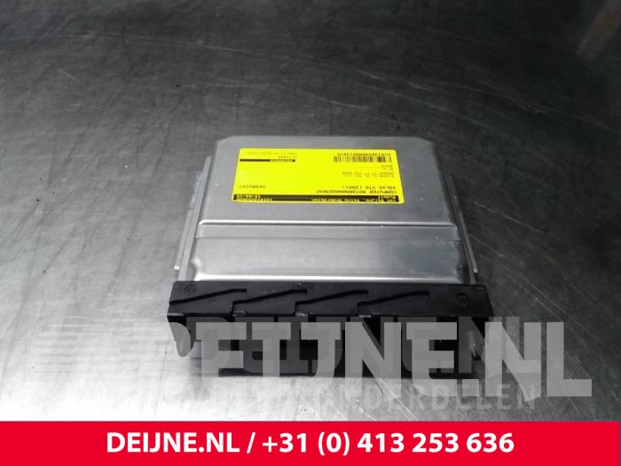 Volvo V70 Computer Motormanagement O13810