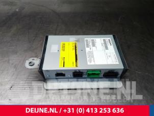 Volvo XC60 Radio versterker O13822 foto 2