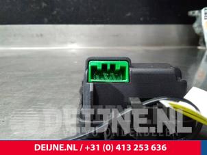 Volvo XC60 Sensor Remassistent O13823 foto 3