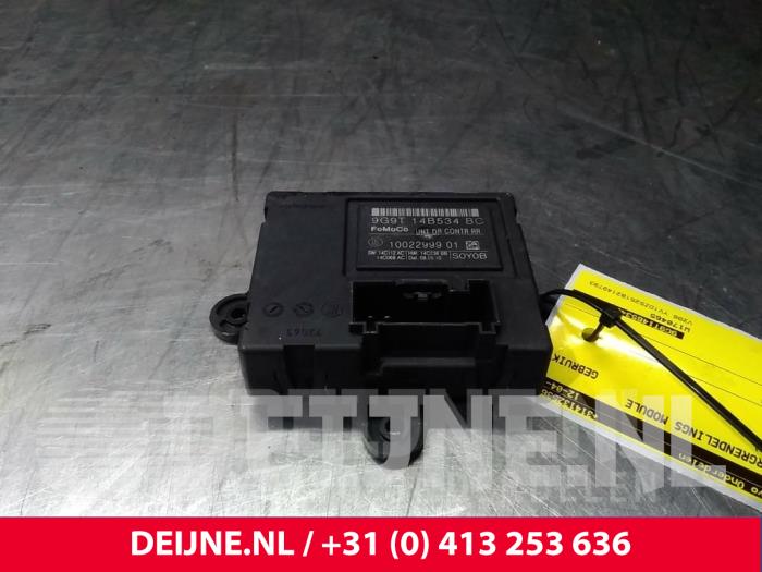 Volvo XC60 Central door locking module O13847