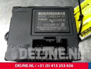 Volvo XC60 Central door locking module O13847 photo 3