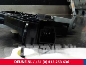 Volvo XC60 Fenstermotor Tür O13848 foto 3