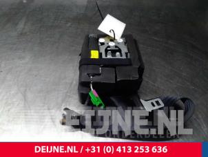 Volvo XC60 Veiligheidsgordel links-achter O13861 foto 2