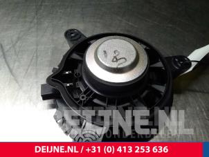 Volvo XC60 Luidspreker O13881 foto 2