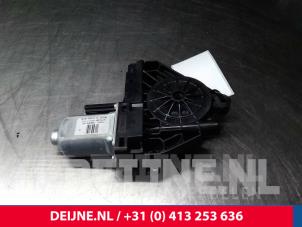 Volvo XC60 Raammotor Portier O13884 foto 2
