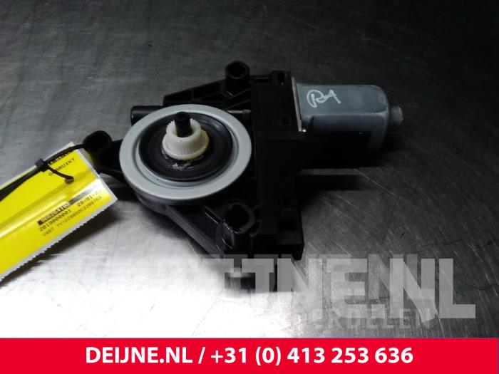 Volvo XC60 Raammotor Portier O13885