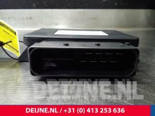 Volvo XC60 Parking brake module O13892 photo 3