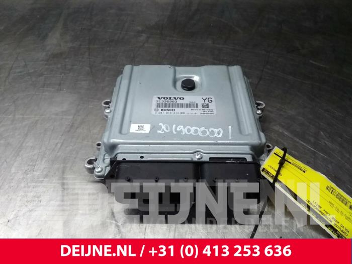Volvo XC60 Engine management computer O13893