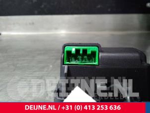 Volvo XC60 Sensor Remassistent O13894 foto 3