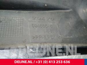 Volvo C70 Stoßstangenrost O13977 foto 3