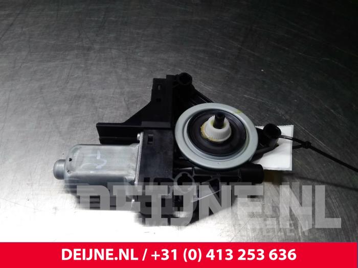 Volvo XC60 Raammotor Portier O14041