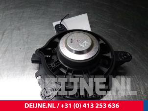 Volvo XC60 Speaker O14046 photo 2