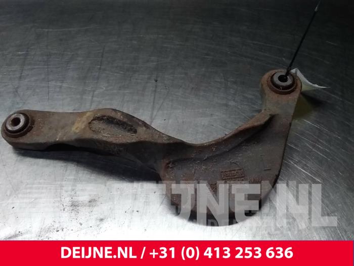 Volvo V70 Querlenker oben links hinten O14063