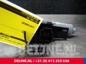 Volvo V70 Fenstermotor Tür O14075 foto 3