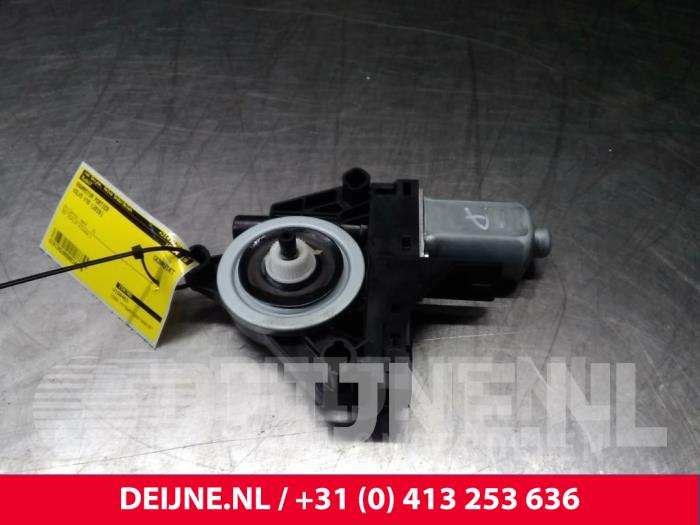 Volvo V70 Fenstermotor Tür O14078