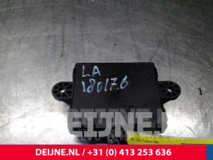 Volvo V40 Central door locking module O14328 photo 2