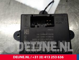 Volvo V40 Zentralverriegelung Modul O14332 foto 3