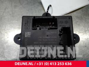 Volvo S60 Central door locking module O14336 photo 3