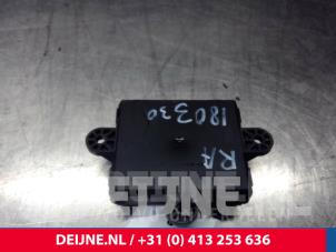 Volvo V40 Centrale Deurvergrendelings Module O14345 foto 2