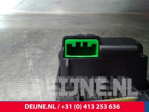 Volvo XC60 Sensor Remassistent O14674 foto 3