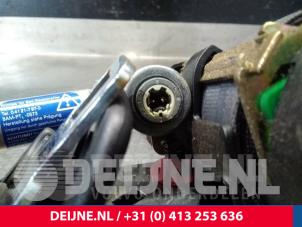 Volvo C70 Front seatbelt, right O14771 photo 3