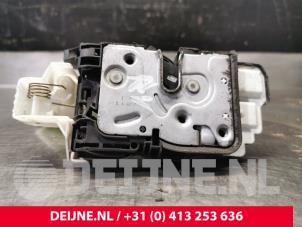 Volvo V40 Front door lock mechanism 4-door, right O14905 photo 2