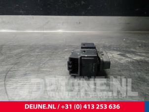Volvo V60 Zentralverriegelung Schalter O14937 foto 3
