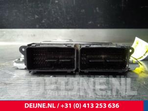 Volvo V60 Engine management computer O14938 photo 3