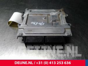 Volvo V60 Engine management computer O14938 photo 2